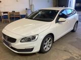Volvo V60 1.5 Aut. - LEDER + NAVI + XENON + AHK - Volvo: V5