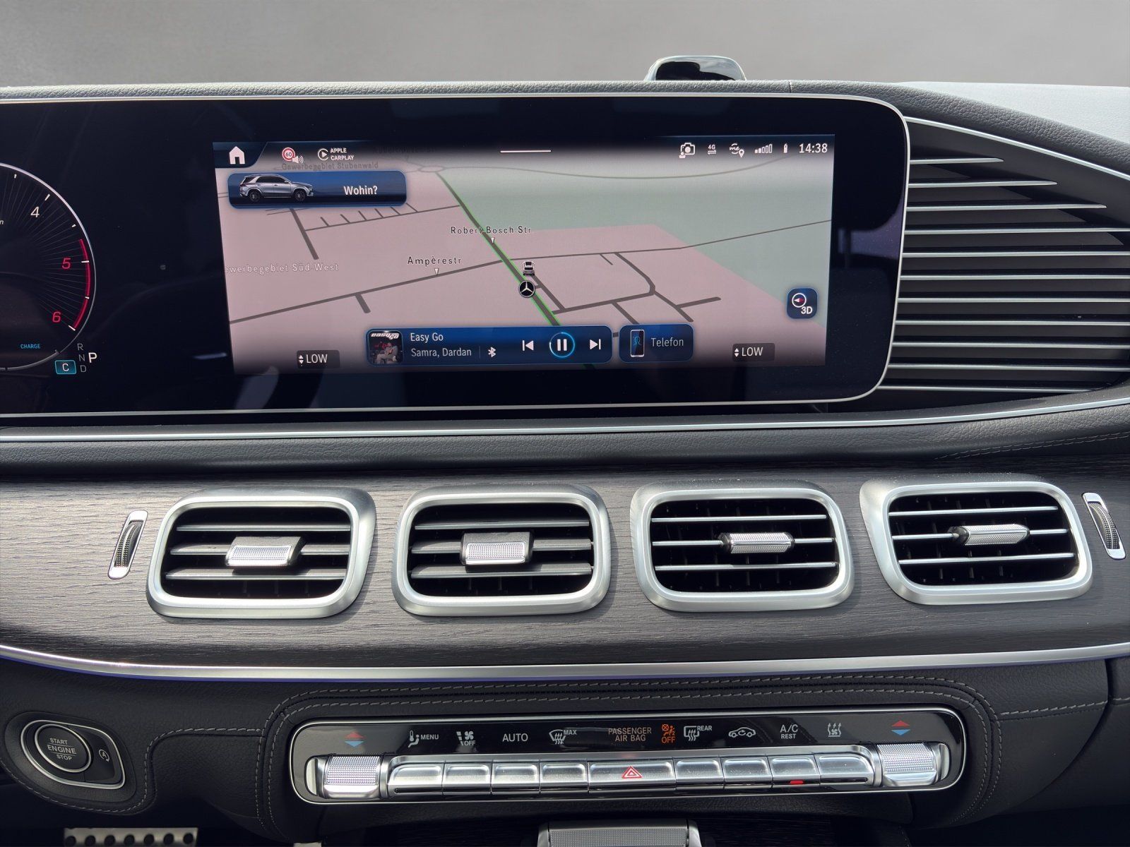 Fahrzeugabbildung Mercedes-Benz GLE 450 d 4M AMG Sitzklima Pano Keyless AHK Dist
