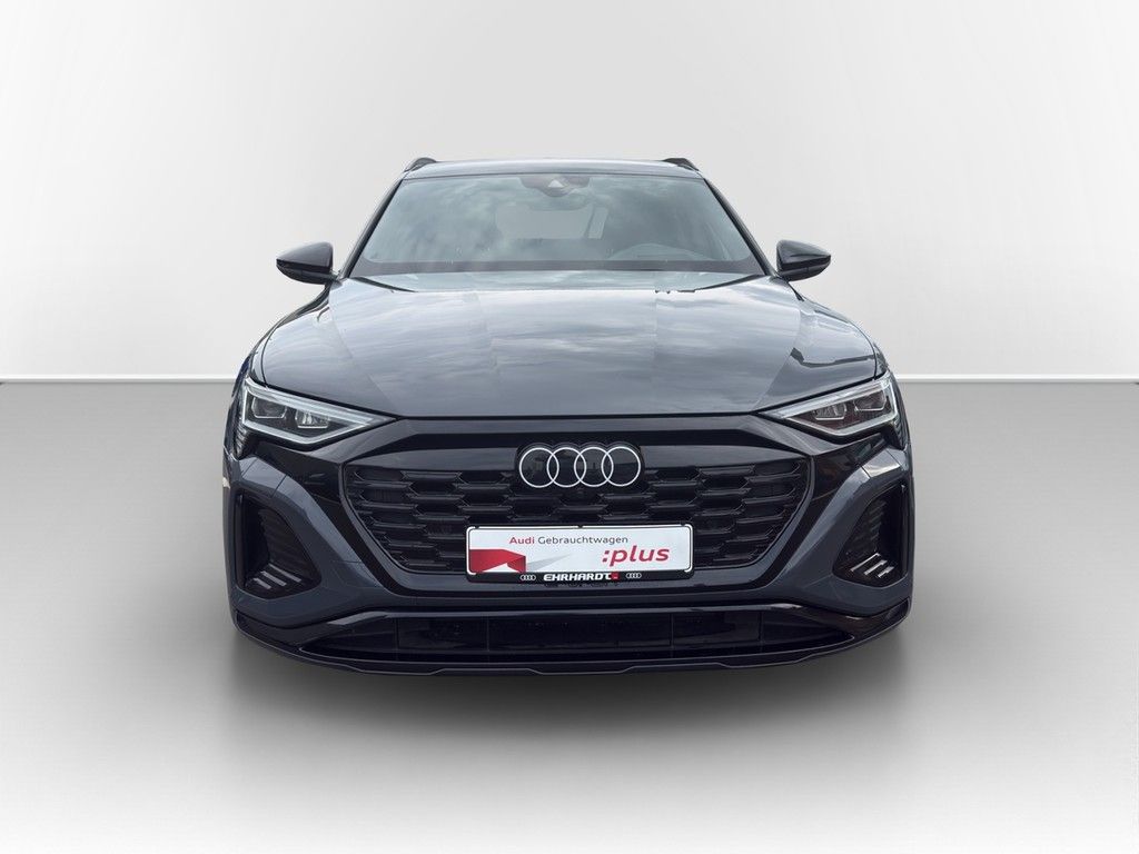 Audi Q8 e-tron - Bild 2