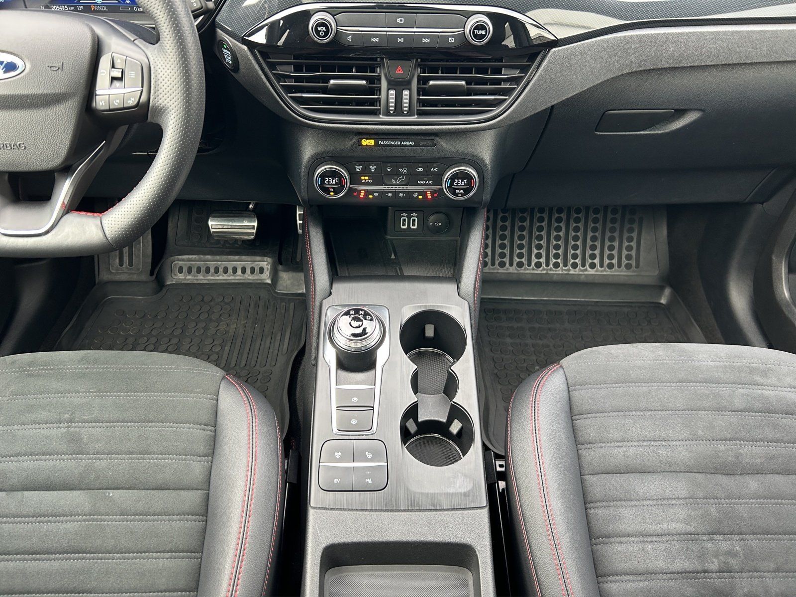 Fahrzeugabbildung Ford Kuga 2.5 PHEV ST-Line X Aut./LED/ACC/KAMERA/PANO