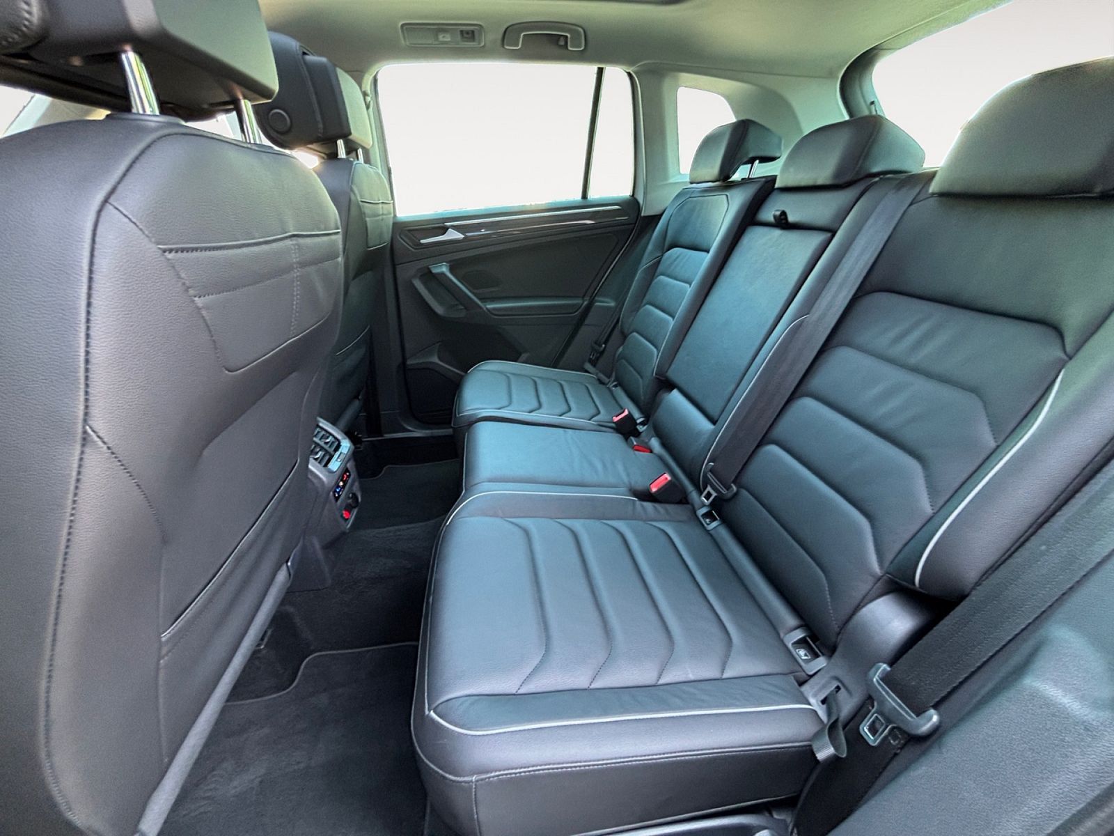 Volkswagen Tiguan - Bild 13