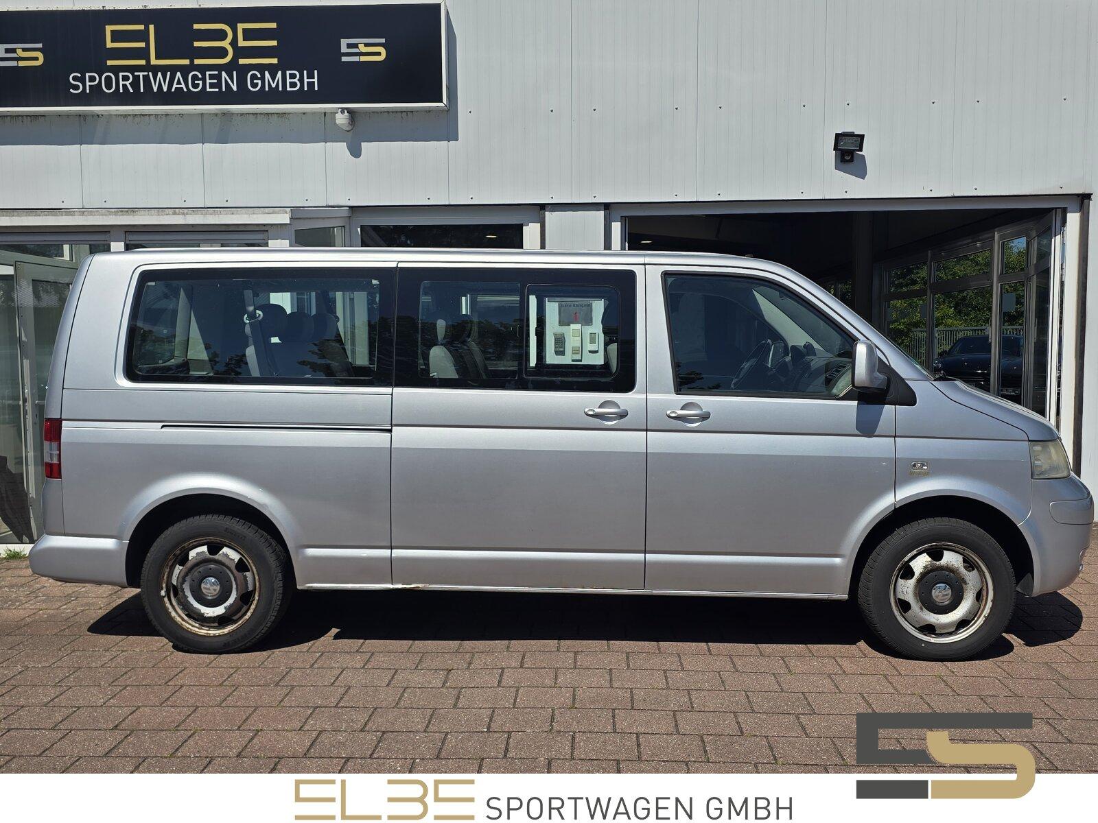 Volkswagen T5 Caravelle 3.2 V6 | 235 ch | BVA | 8 places | Chauffage auxiliaire | Climatisation Climatronic | Porte coulissante électrique | GPS