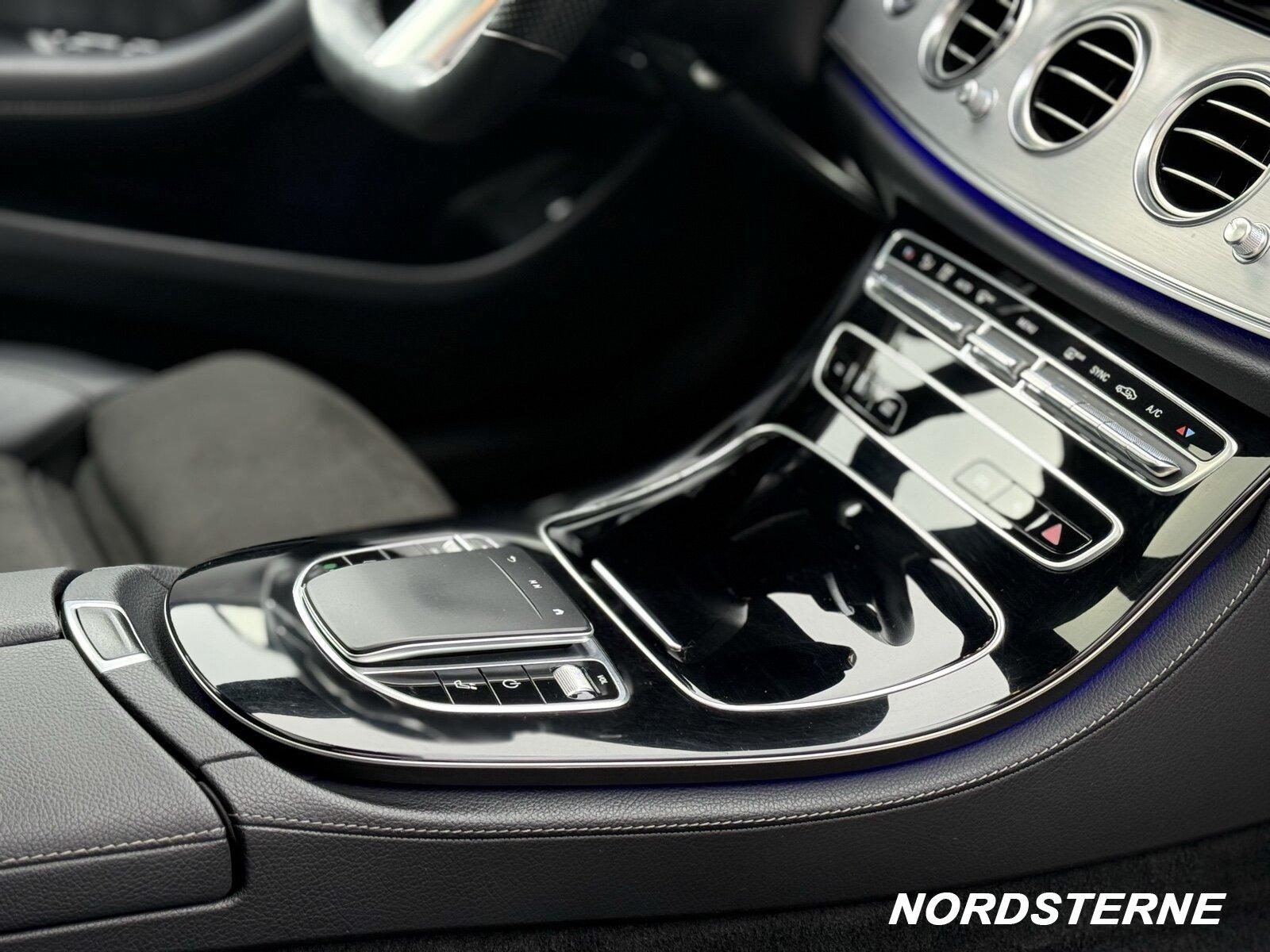 Mercedes-Benz E 220 d T AMG-LINE+DISTRONIC+MULTIBEAM+SHD+WIDE