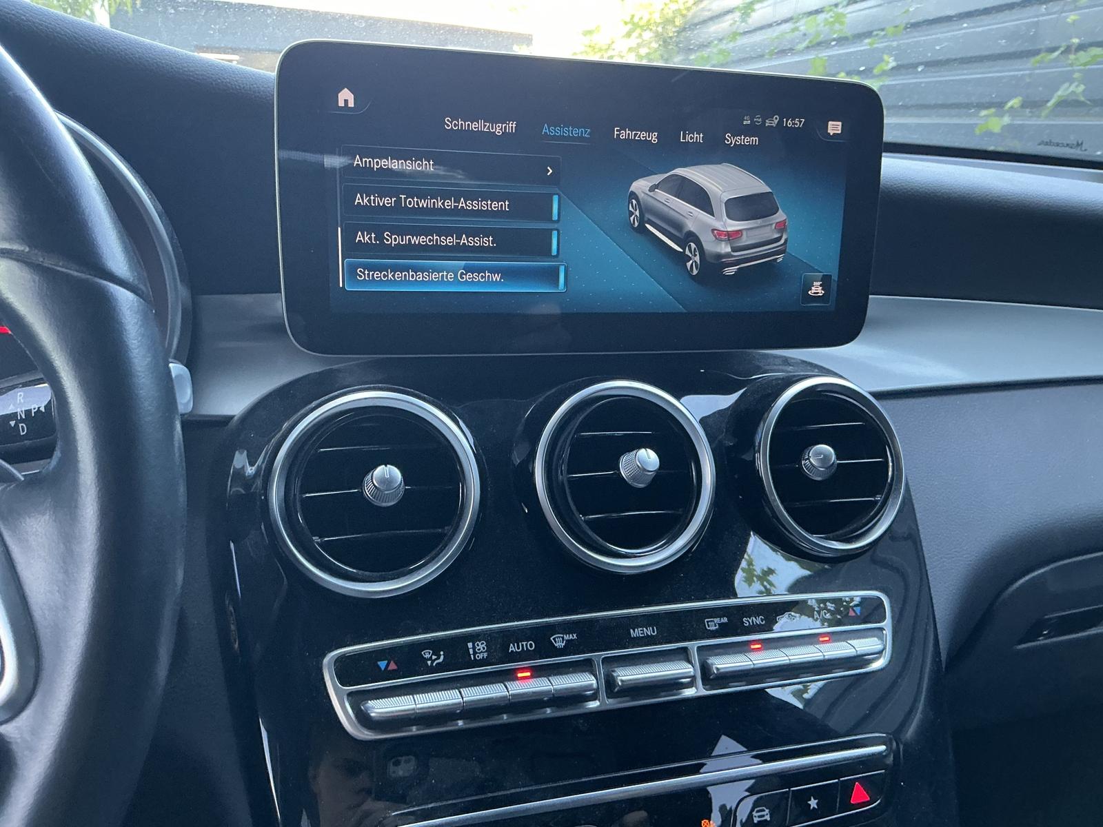 Mercedes-Benz GLC 220 d 4Matic Navi Spurassist. ACC LED SHZ