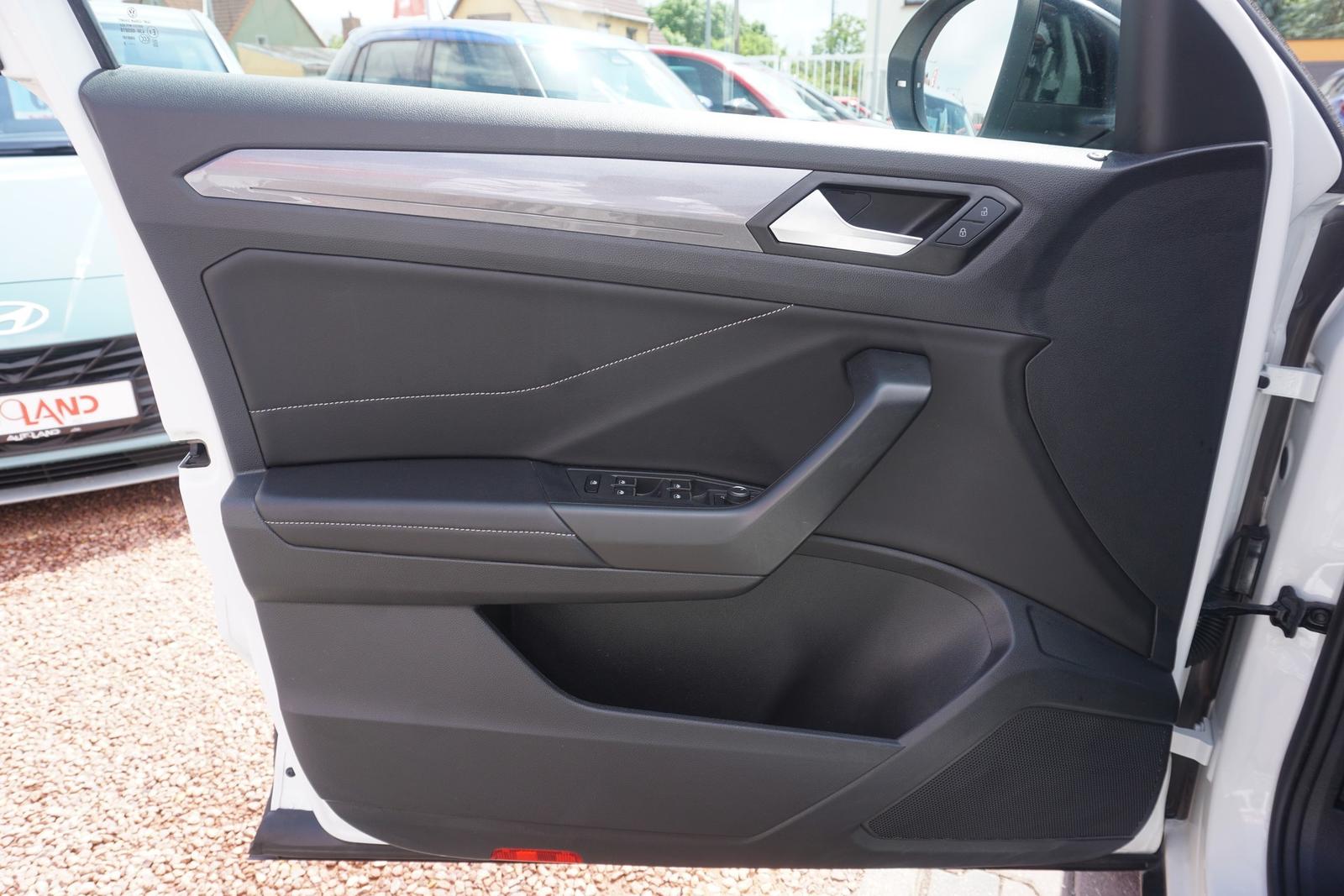Volkswagen T-Roc 1.5 TSI Style DSG LED Navi ACC AHK DAB, миниатюра 29