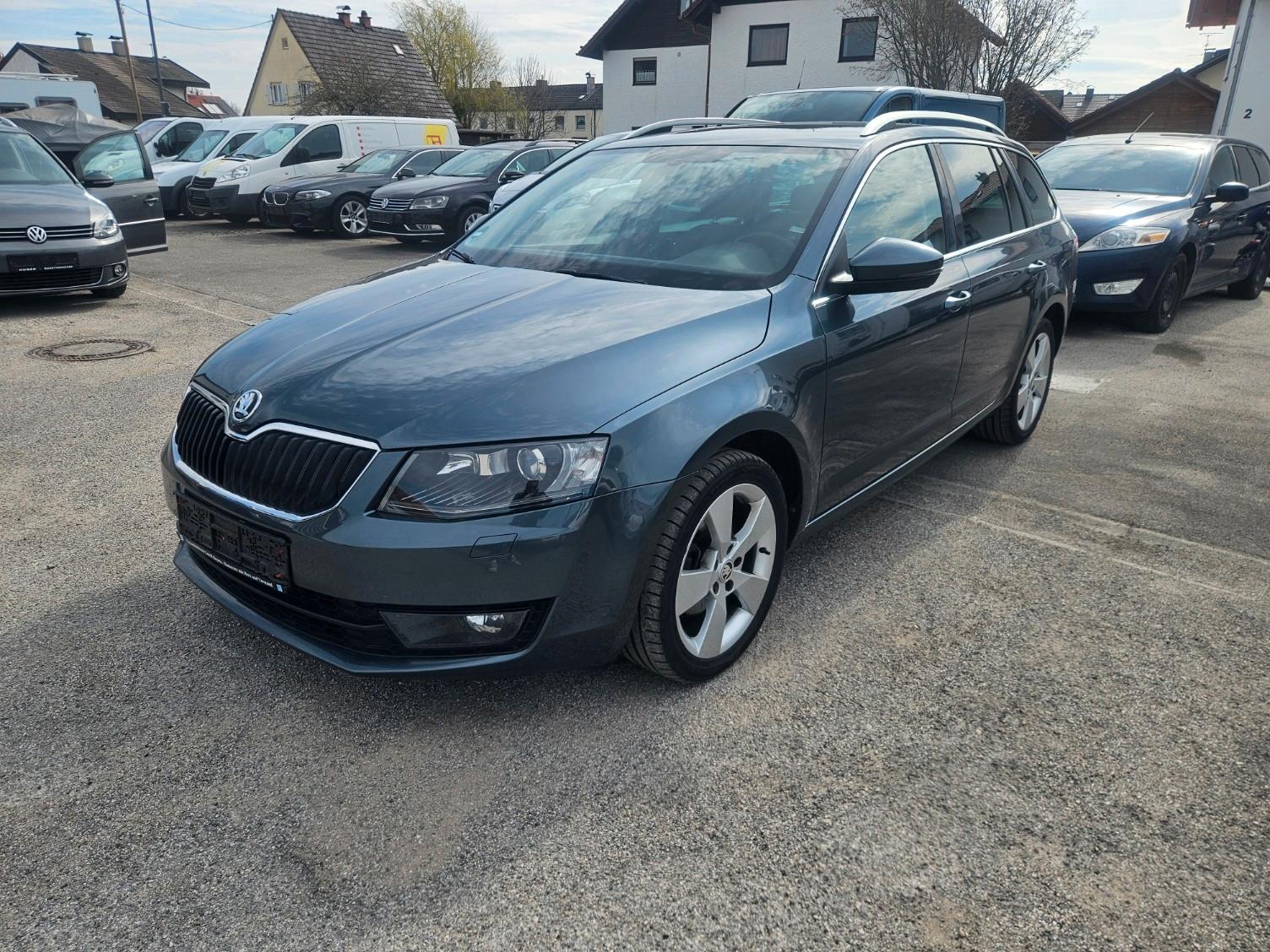 Skoda Octavia Combi Style DSG Navi