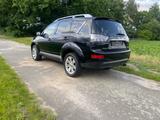 Mitsubishi Outlander 2.0 DI-D Invite  - Mitsubishi Outlander aus 2008