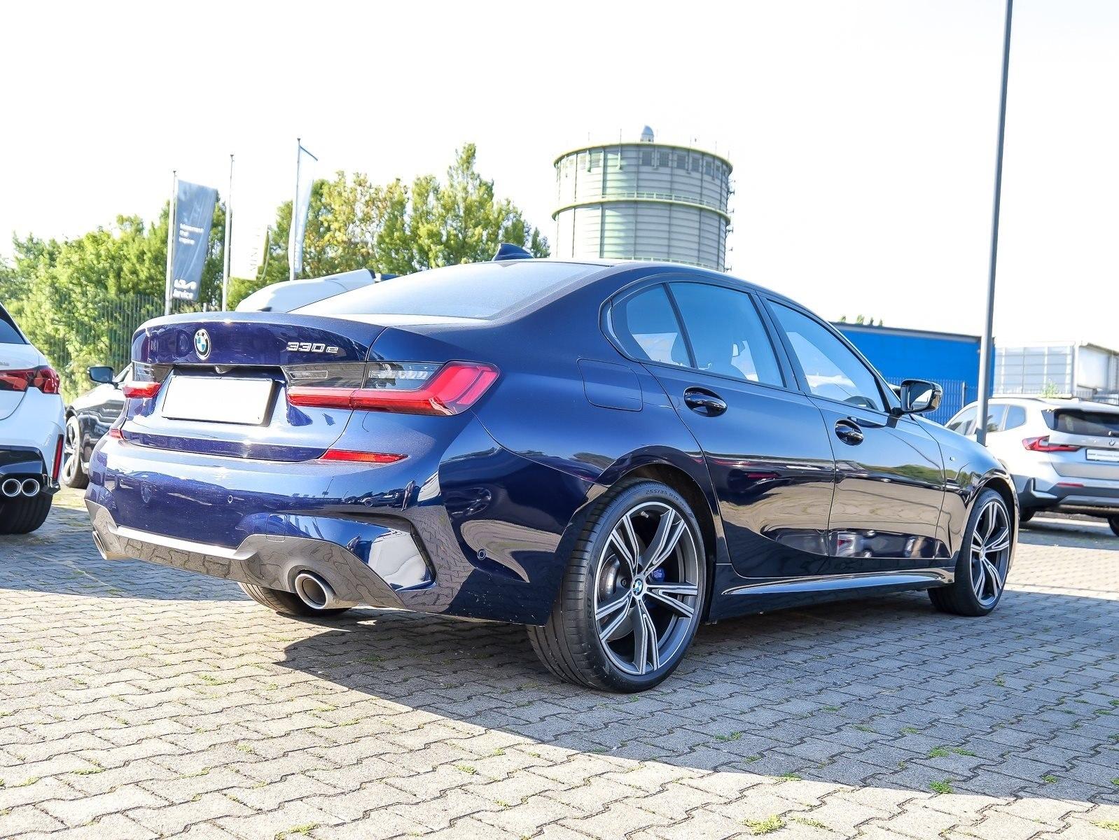 BMW 330e iPerformance Limousine M Sport Glasd. DA Pr
