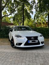 Lexus IS 300 300h Luxury Line Automatik Luxury Line - Lexus IS 300 mit Benzin-Antrieb
