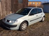 Renault Megane Confort Privilege 1.4 16V 72kW - Renault Megane: Confort