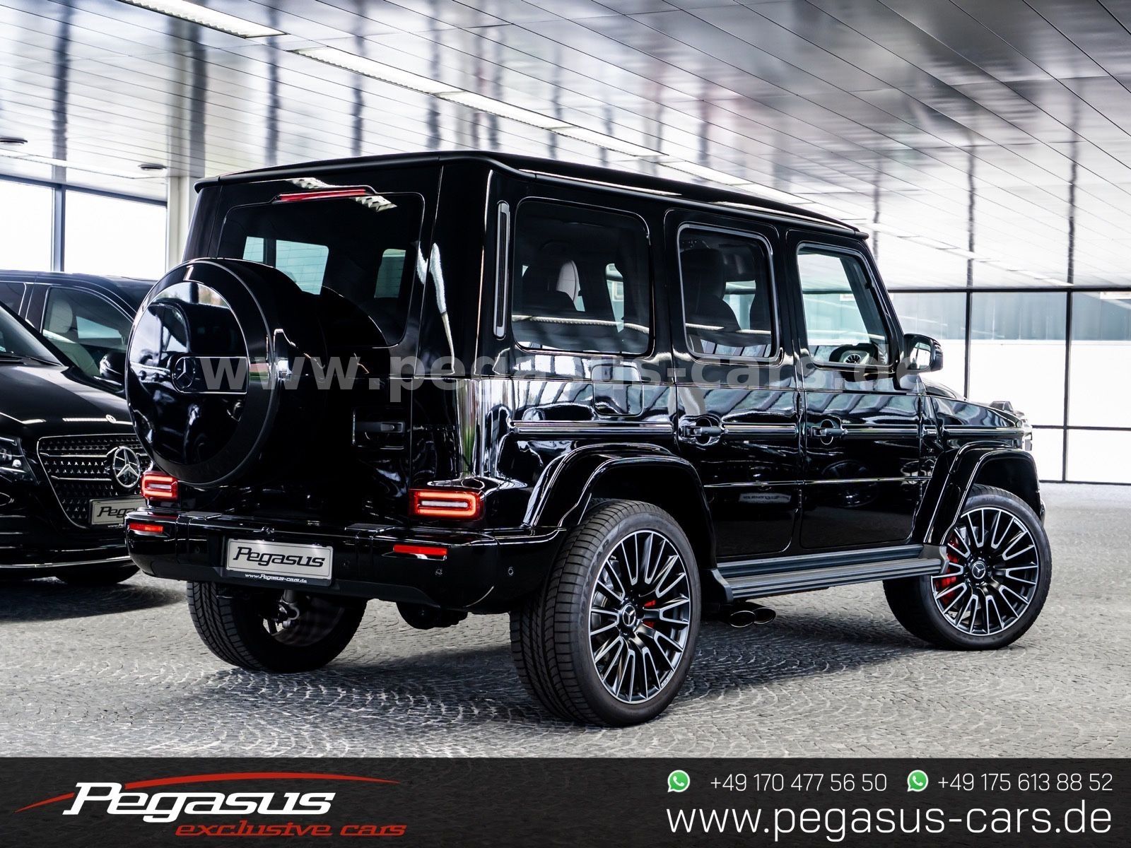 MERCEDES-BENZ G 63 AMG - 24