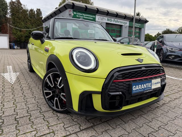 MINI John Cooper Works Cabrio TRIM SONDERFARBE
