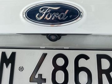 Ford Kuga - 10