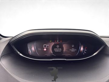 Peugeot 5008 1.2 PureTech 130 GT 360+Kam.+KeyLess+LED+AH