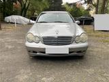 Mercedes-Benz C 240 CLASSIC V6 - Mercedes-Benz C 240 in Frankfurt (Main)