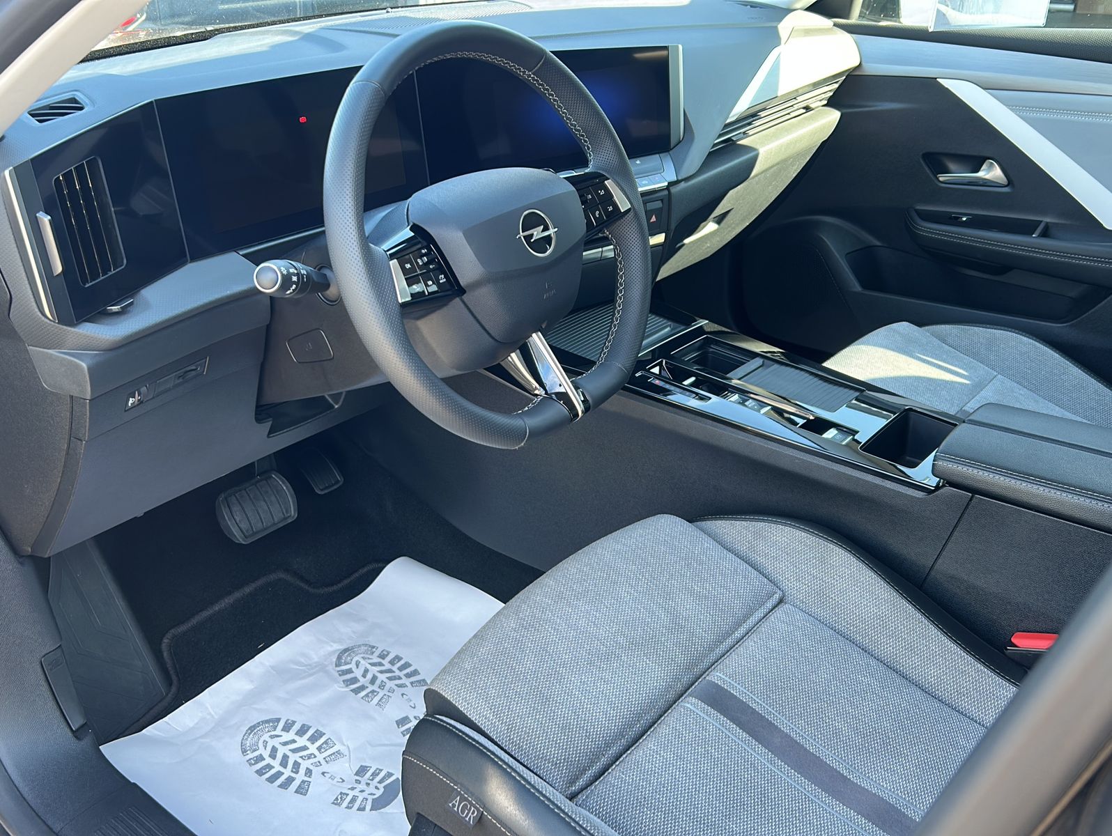 Fahrzeugabbildung Opel Astra 1,5 DElegance