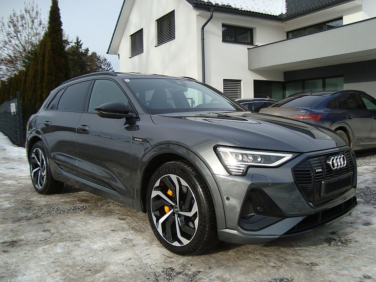 Audi e-tron 55 quattro Garantie Mod 22 Richtig Vol...