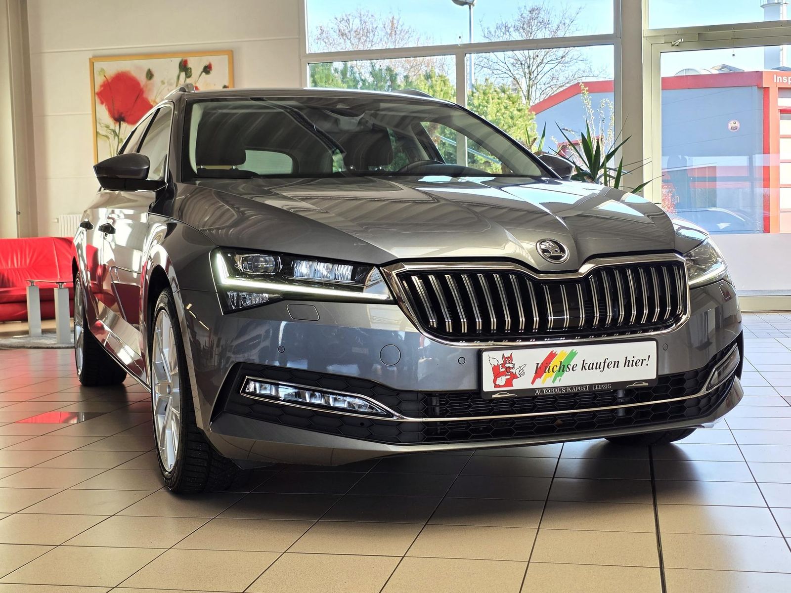 Fahrzeugabbildung SKODA Superb Combi 4x4/200 PS/Navi/LED/Keyless/Ahk