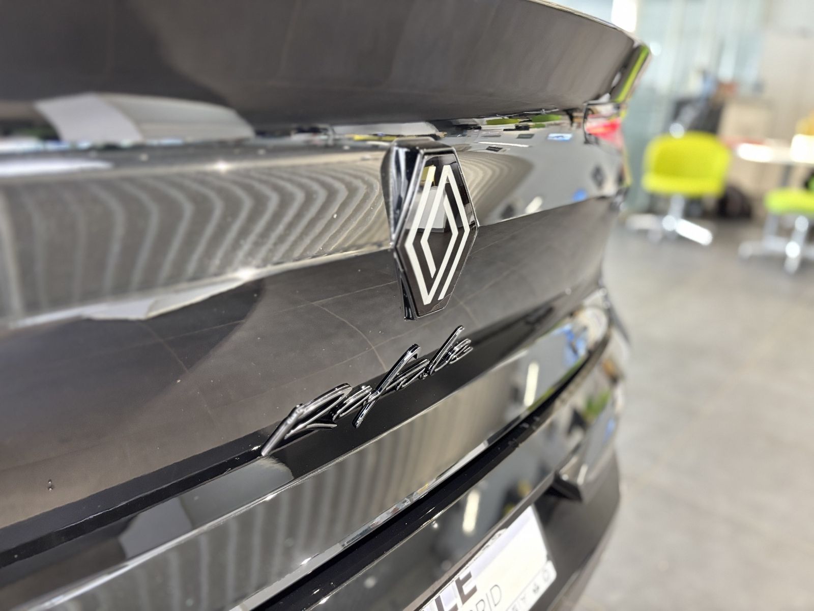 Renault Rafale - Bild 44