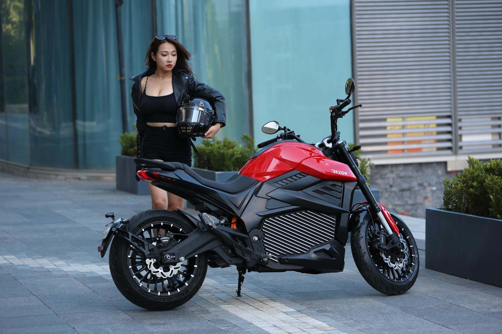 Andere Rezon Bohemia