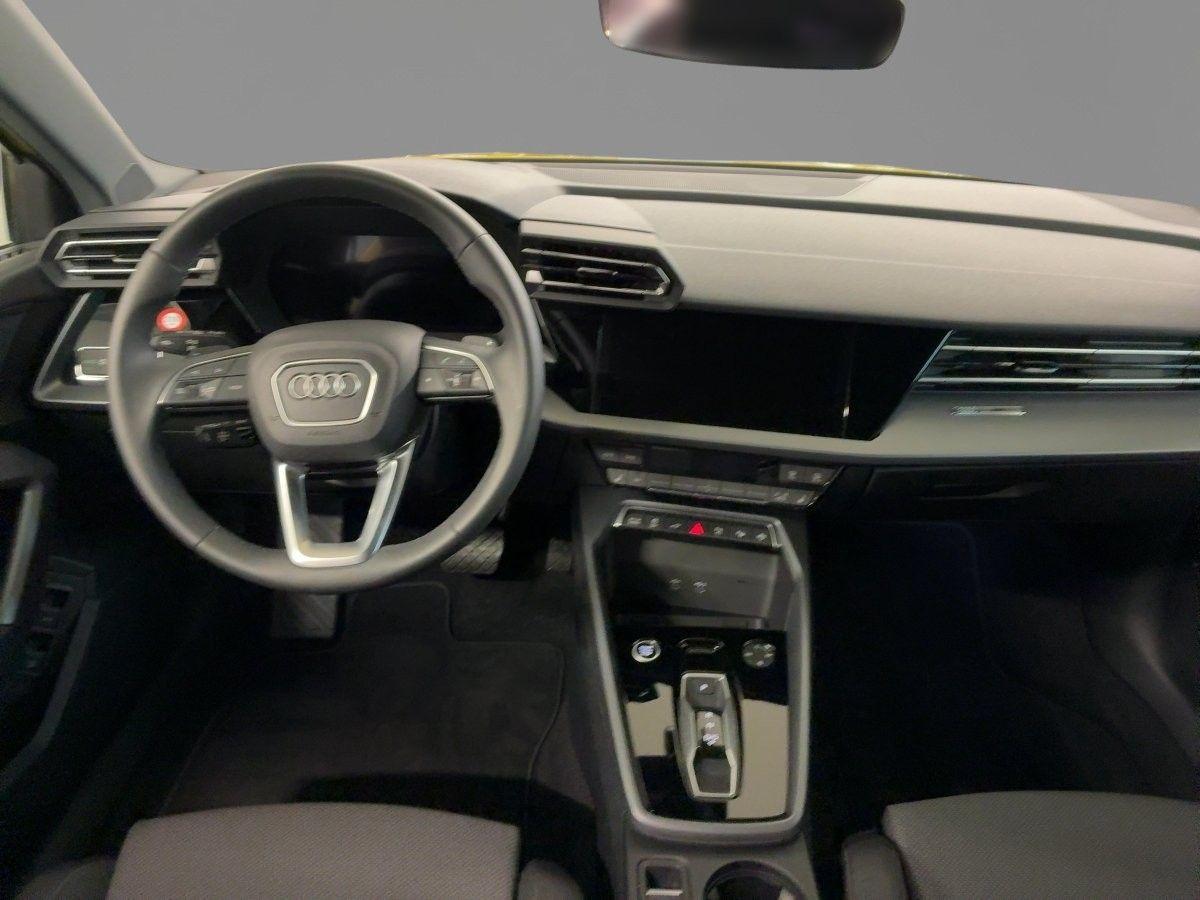 Audi A3 TFSI e allstreet S tronic AHK Navi LED