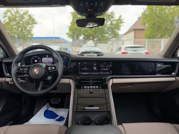 Porsche Panamera - 10