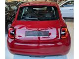 Fiat 500e RED *Klimaautomatik *Sitzheizung *AppleCarP - Fiat 500e Red Gebrauchtwagen