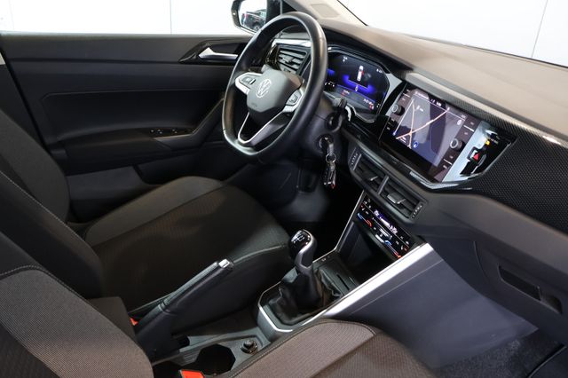 Volkswagen Polo VI 1.0 MPI Life AID+KAM+LED+CARPLAY