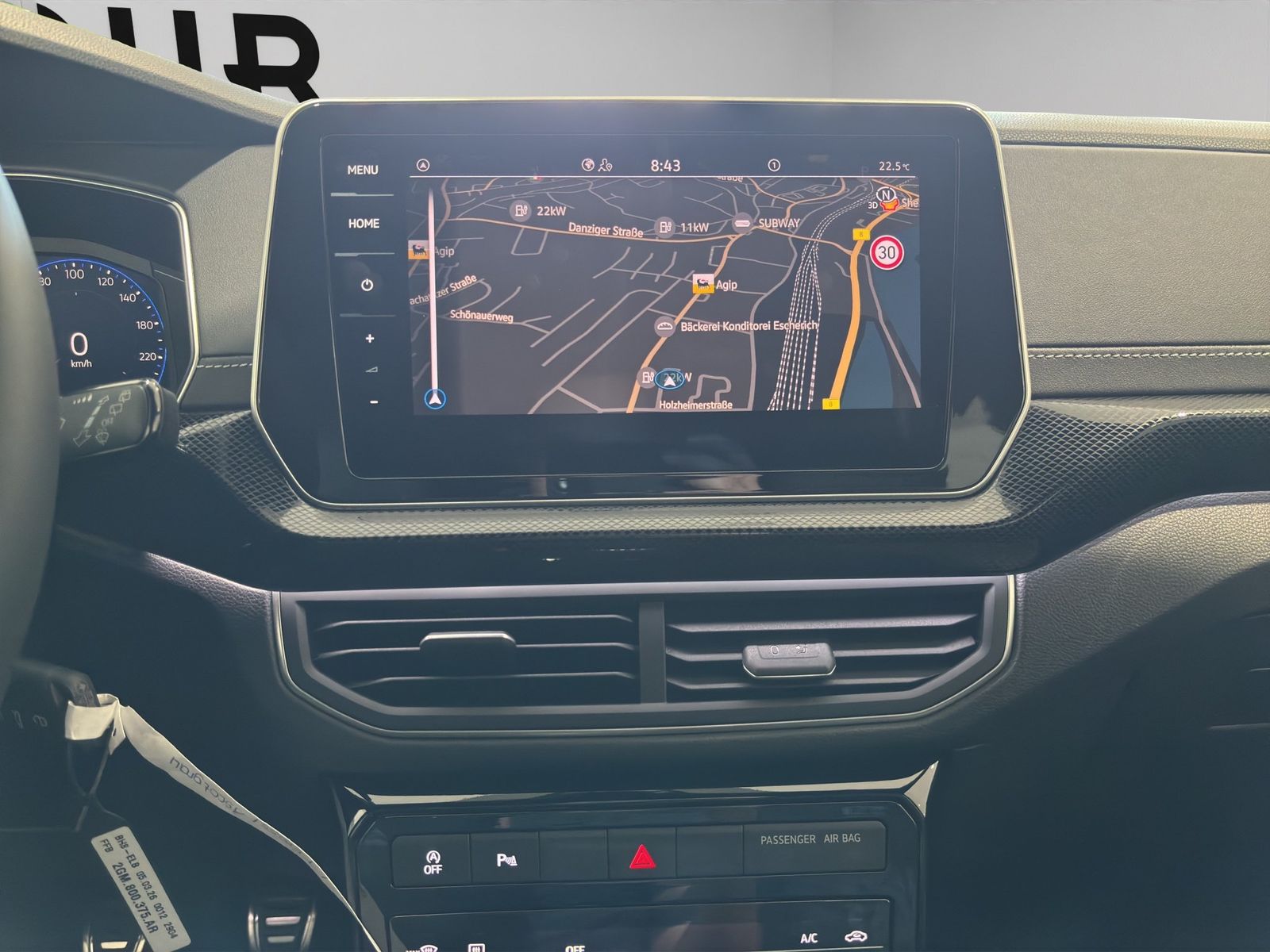 Volkswagen T-Cross - Bild 11