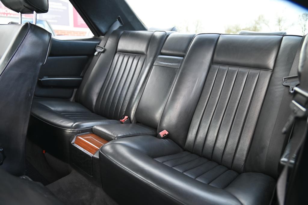 Mercedes-Benz CE 300