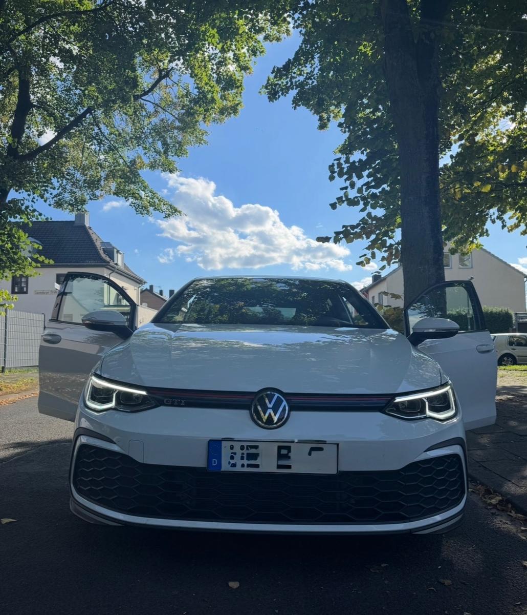 Volkswagen Golf VW Golf 8 GTI 245 PS DSG Unfallfrei Scheckhe, миниатюра 3