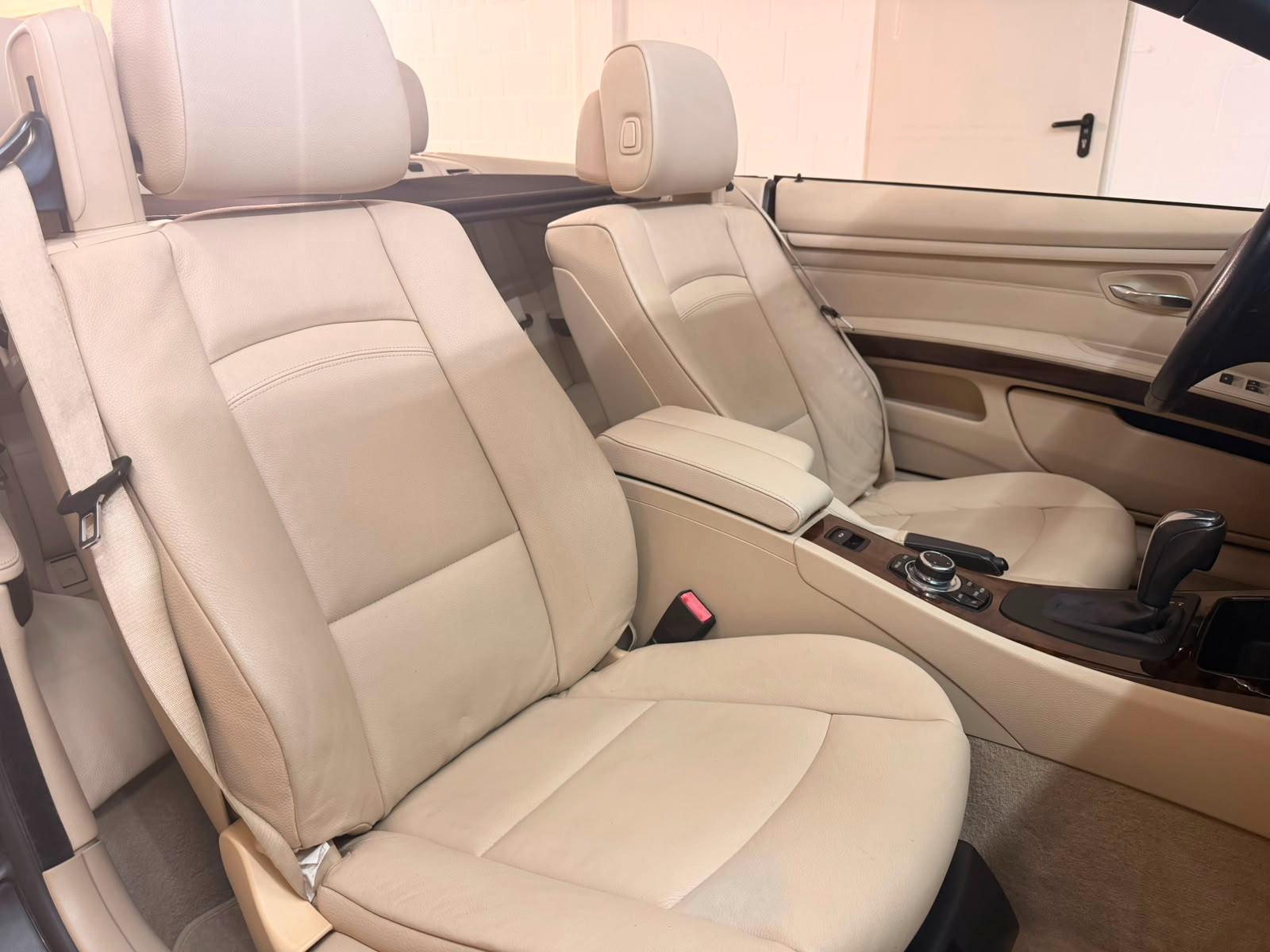 BMW 330d Cabrio *KEYLESS*XENON*NAVI*MEMORY*HIFI