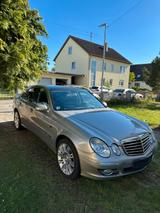 Mercedes-Benz Mercedes E350 4MATIC W211 | Top Historie |... - gebrauchte Mercedes-Benz E 350 aus dem Jahr 2007