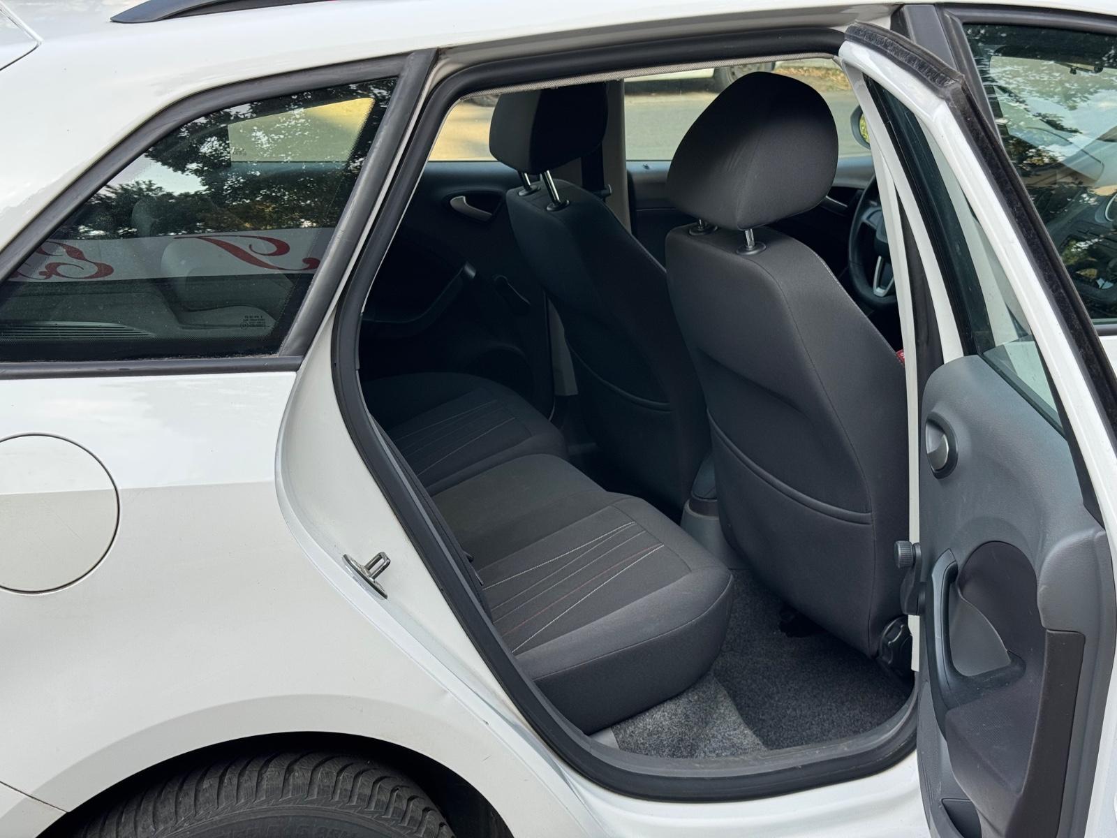 Seat Ibiza 2012 — photo 11
