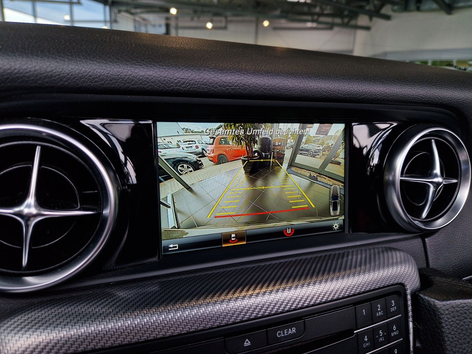 Fahrzeugabbildung Mercedes-Benz SLC 300 AMG MEMORY LED NAVI RFK