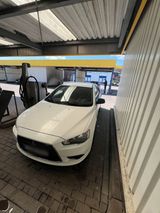 Mitsubishi lancer - Mitsubishi Lancer aus 2015
