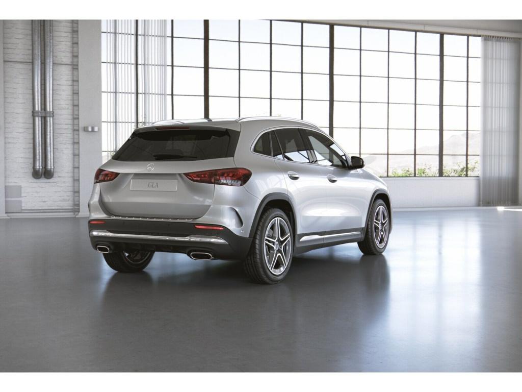 Mercedes-Benz GLA 250 4M AMG-Sport/Pano/Ambi/LED/Kamera/EasyP