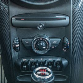 Fahrzeugabbildung MINI Cooper S Countryman|PANO|CHILI