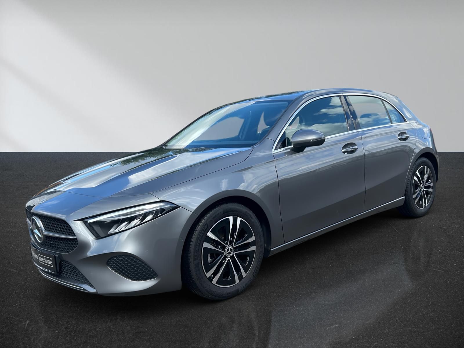 Mercedes-Benz A 180 Progressive Advanced Kamera LED CarPlay foto 2