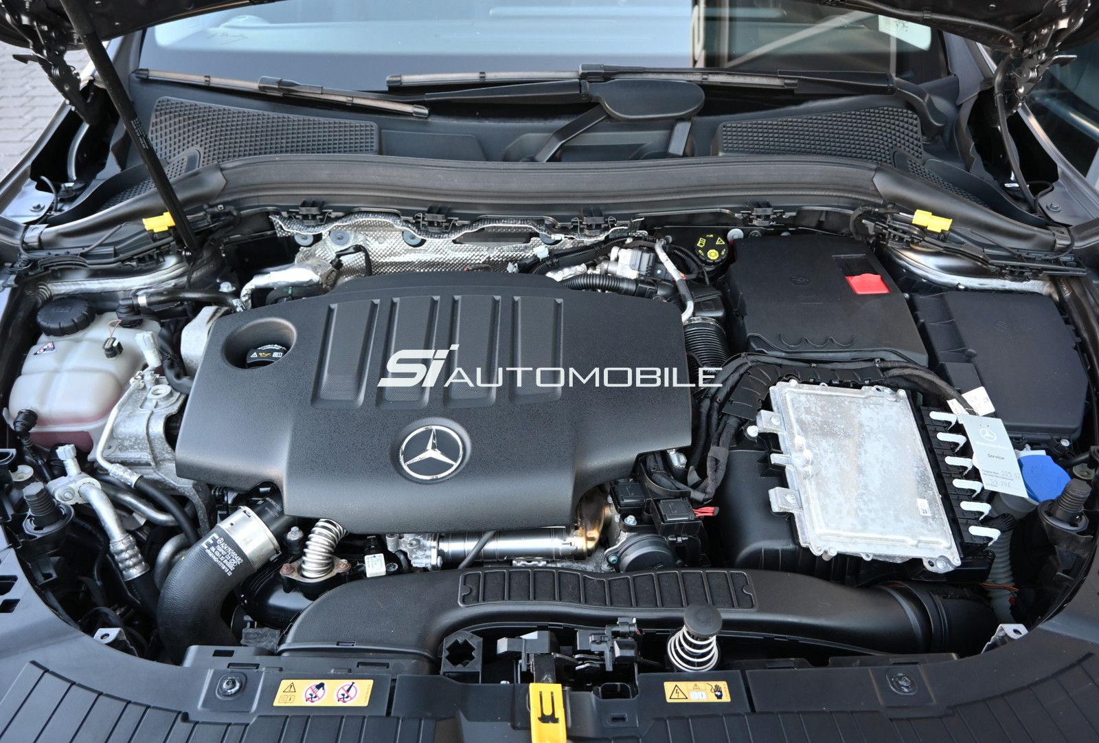 Fahrzeugabbildung Mercedes-Benz GLA 220 d 4M. AMG °ACC°AHK°STHZG°360°8x19-ZOLL°