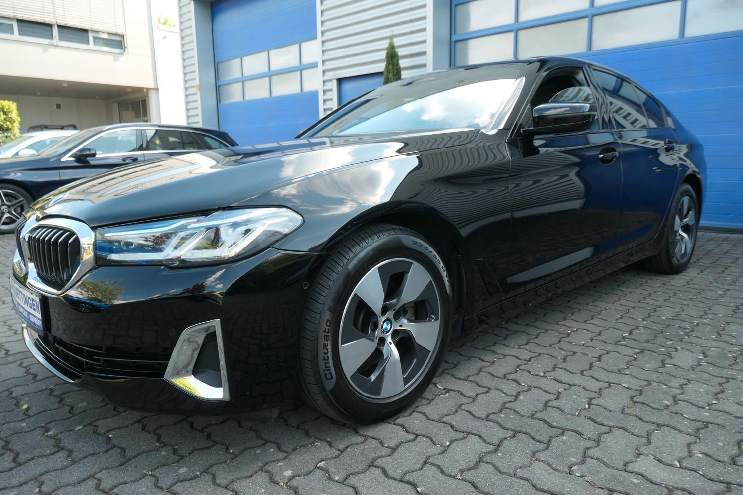 BMW 520d Luxury Line Leder LASER LED Glasdach KAMERA