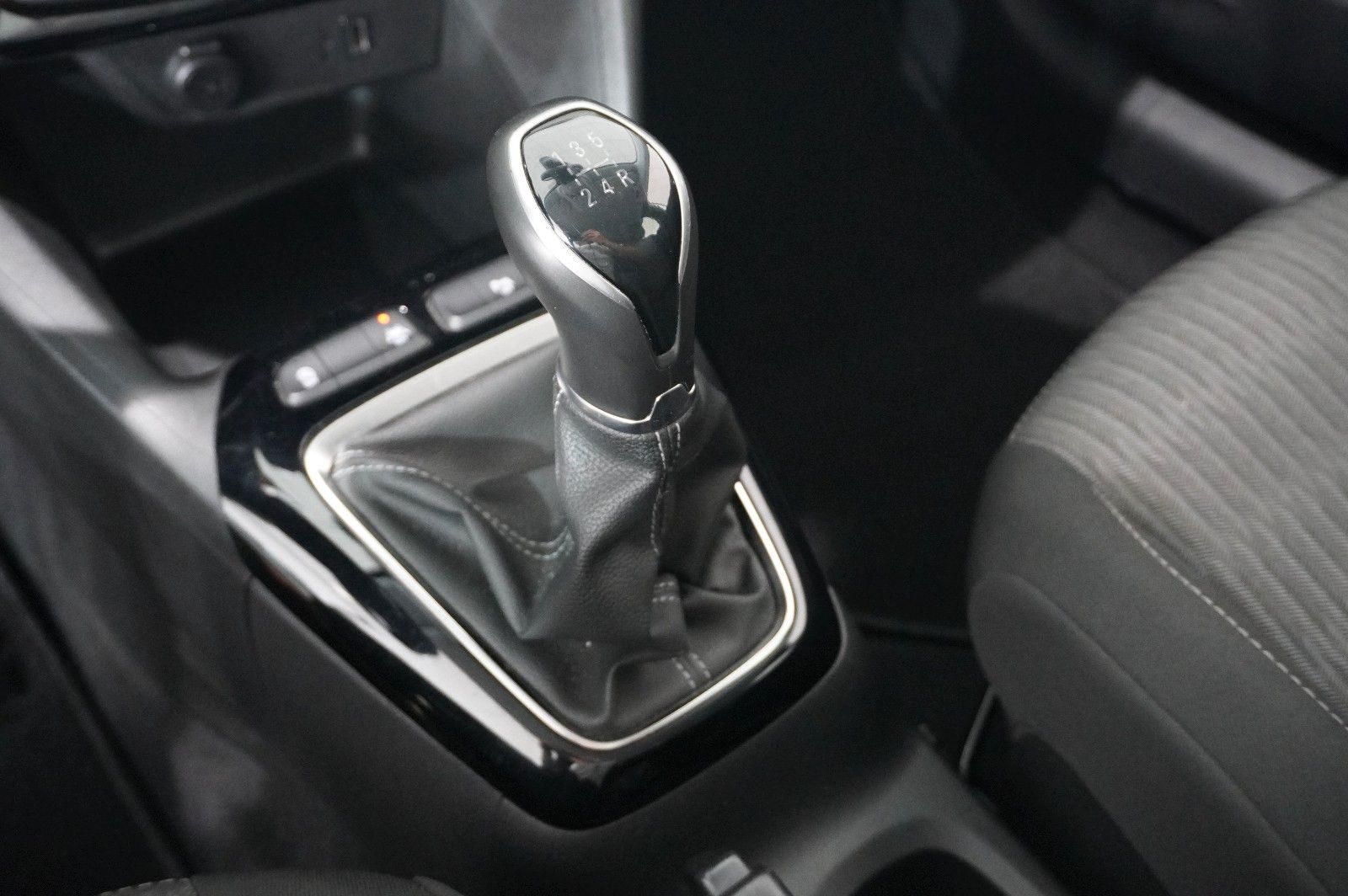 Fahrzeugabbildung Opel Corsa F 1.2 ELEGANCE NAVI/LED/TEMP./SPORT/DAB+