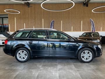 Audi A4 Avant 2.0 TDI quattro *Xenon*Sline*