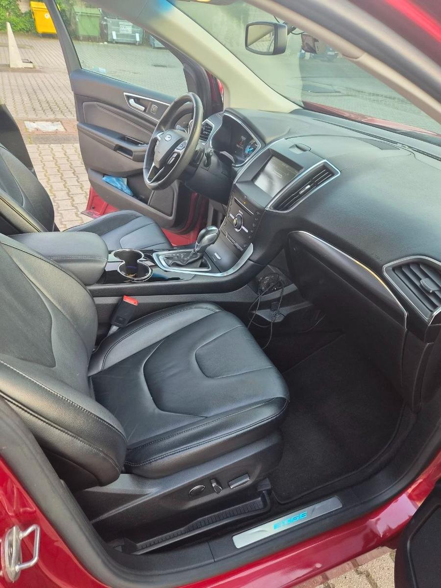 Ford Edge Benzin Titanium 3,5 V6 AWD...