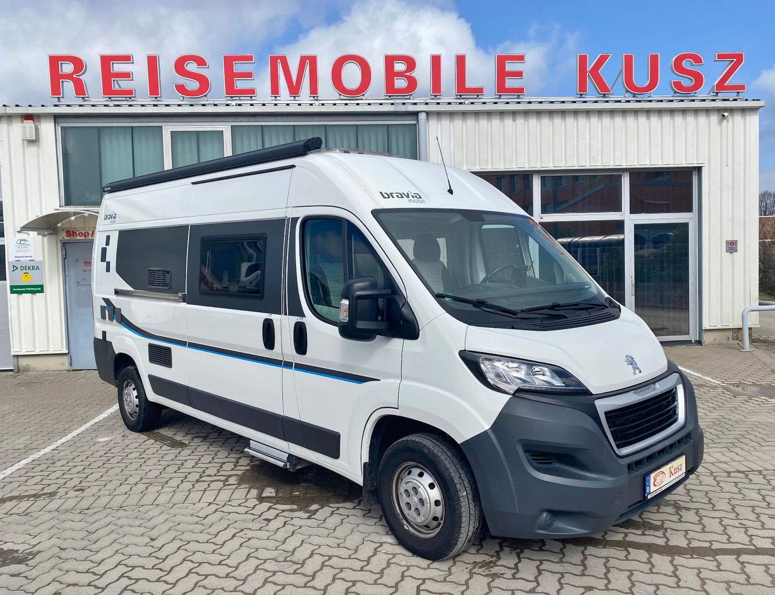 Bravia Swan - AHK, Luftfederung, Lithium-Batterie,Solar