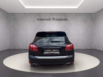 Porsche Cayenne - 5