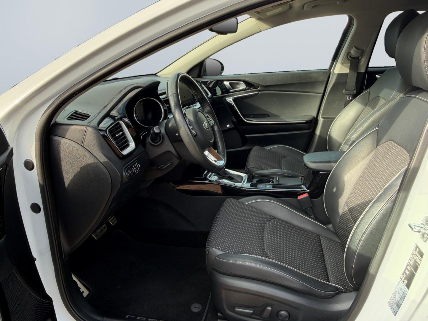 Kia Ceed Spirit *ACC*CarPlay*Leder*PDC*AHK*