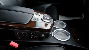 صورة مصغرة 42 لـ 2007 Alpina B7