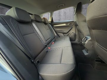 Skoda Karoq Ambition 1.6 TDI DSG*APPLE*LED*KAMERA*XEN
