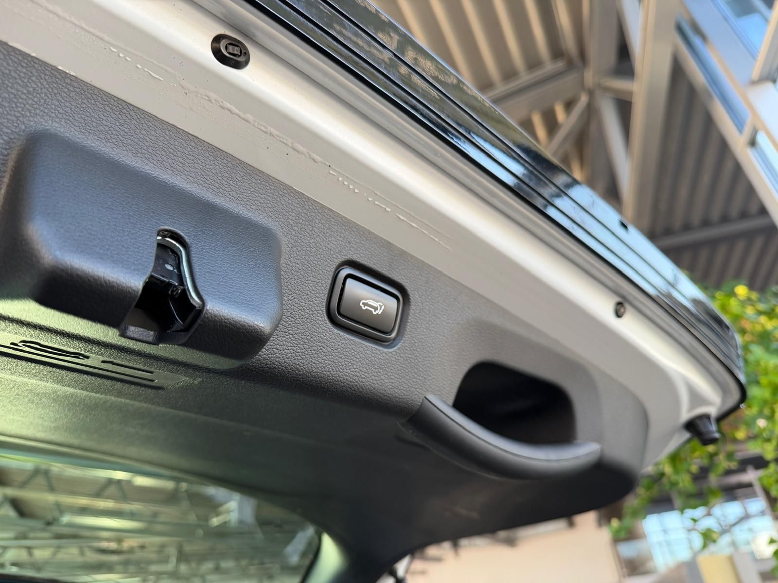 Fahrzeugabbildung Kia Sportage GT-Line 4WD AHK PANO 360° H/K LEDER 19"